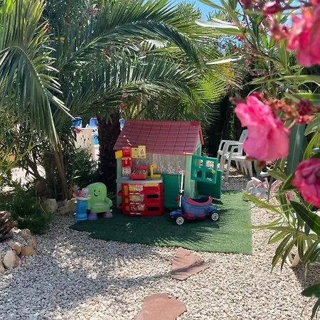 Hayahay With Private Pool & Amazing View Кальпе