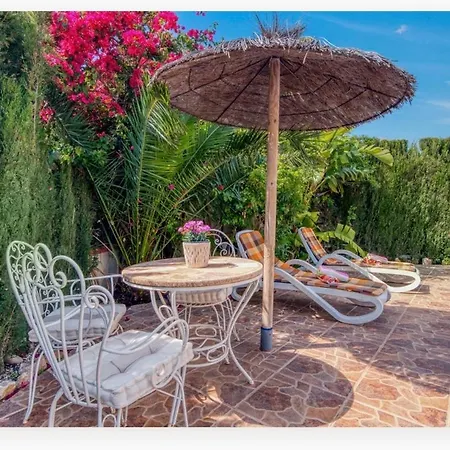 Hayahay With Private Pool & Amazing View Villa *