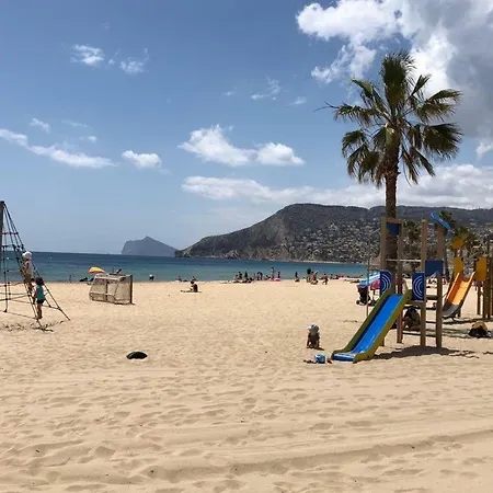 Hayahay With Private Pool & Amazing View Кальпе